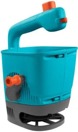 Popularny Siewnik ręczny M do rozprowadzania nawozu o pojemności 1.8 l Gardena 00431-20
